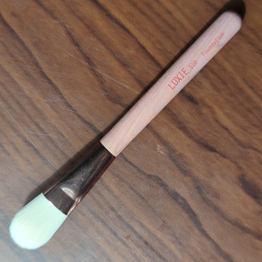 Foundation Brush - Picture 2 of 3